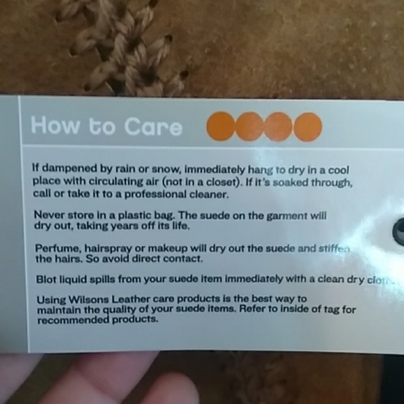 Wilson's leather poncho - Picture 3 of 5